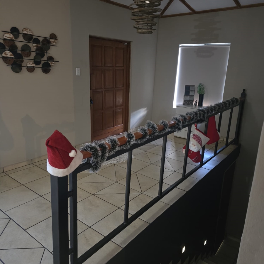4 Bedroom Property for Sale in Kuruman Northern Cape